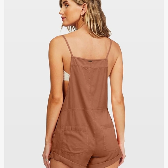 Billabong wild pursuit romper NWT - Picture 2 of 2
